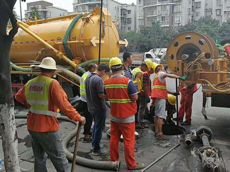 塘沽环卫抽粪——塘沽解放路疏通下水道、清理化粪池
