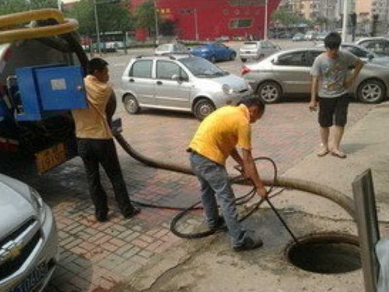 塘沽环卫抽粪——塘沽解放路疏通下水道、清理化粪池